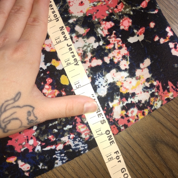 Belle Sky women's turtle neck crop top XS - Picture 10 of 11